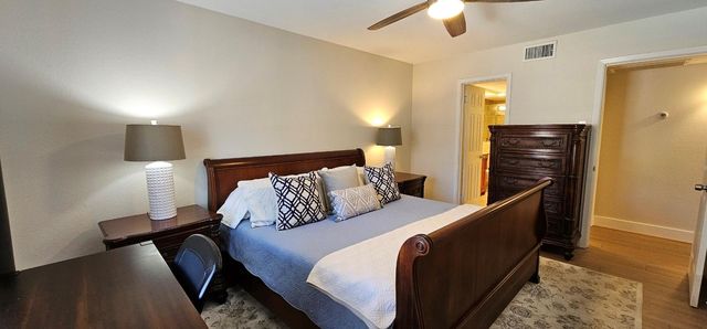 7575 Katy Freeway 143, Houston, TX 77024