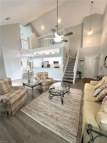 2301 Beach Haven Dr Apt 301, Virginia Beach, VA 23451