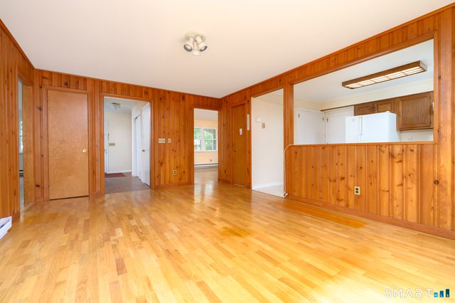 16 Westminster Road, Stamford, CT 06902