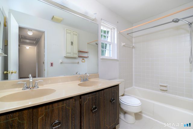 16 Westminster Road, Stamford, CT 06902
