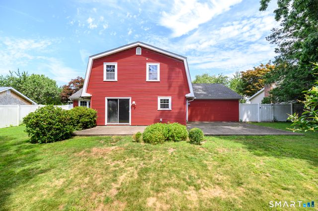16 Westminster Road, Stamford, CT 06902