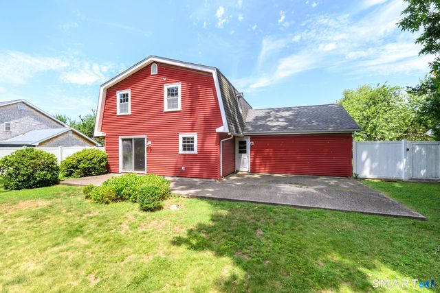 16 Westminster Road, Stamford, CT 06902