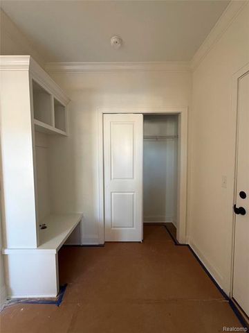 9744 Chalfonte Drive, Brighton, MI 48116