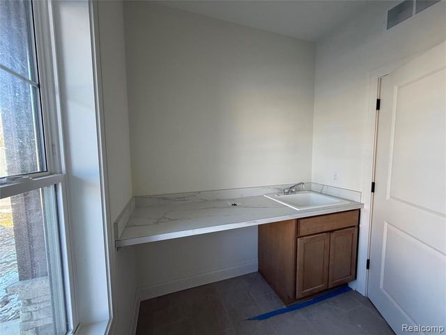 9744 Chalfonte Drive, Brighton, MI 48116