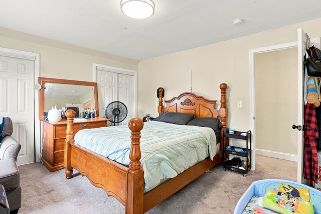 111 Pinedale Avenue, Athol, MA 01331