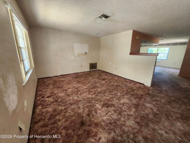 2377 Giovanni Avenue, Spring Hill, FL 34608