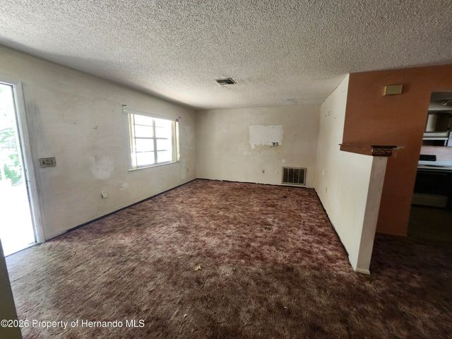 2377 Giovanni Avenue, Spring Hill, FL 34608