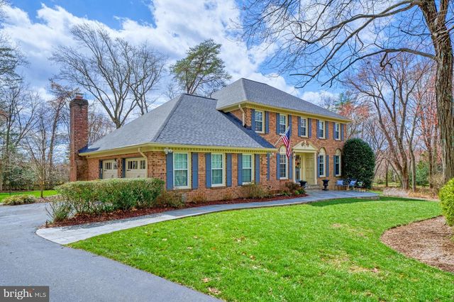 3281 DUTCH MILL CT, Oakton, VA 22124