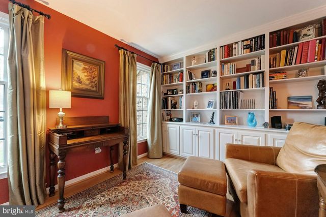 3281 DUTCH MILL CT, Oakton, VA 22124