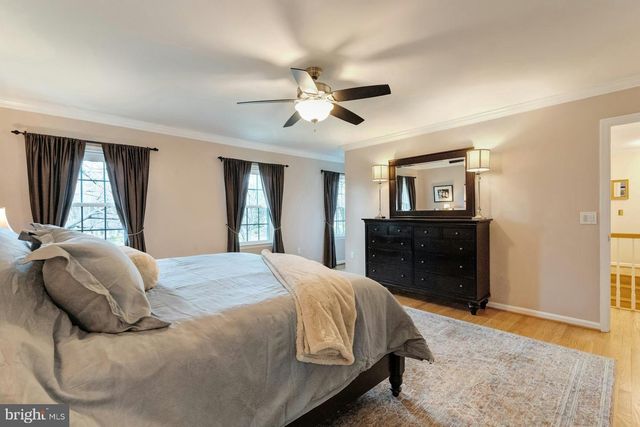 3281 DUTCH MILL CT, Oakton, VA 22124