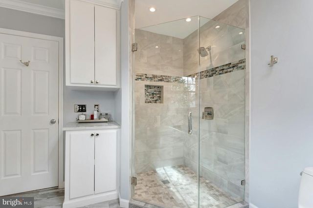 3281 DUTCH MILL CT, Oakton, VA 22124