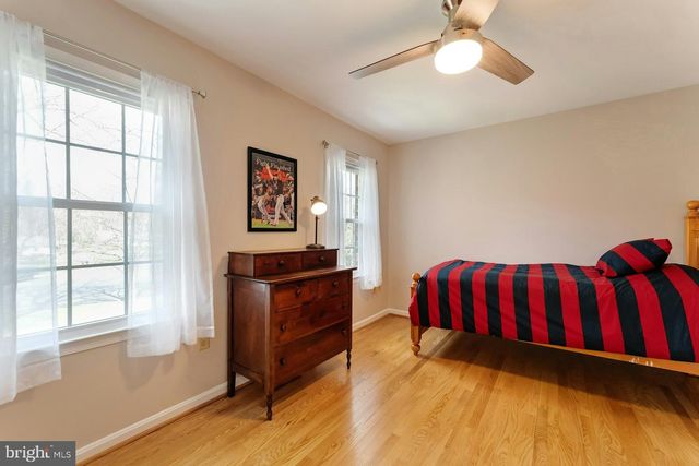 3281 DUTCH MILL CT, Oakton, VA 22124