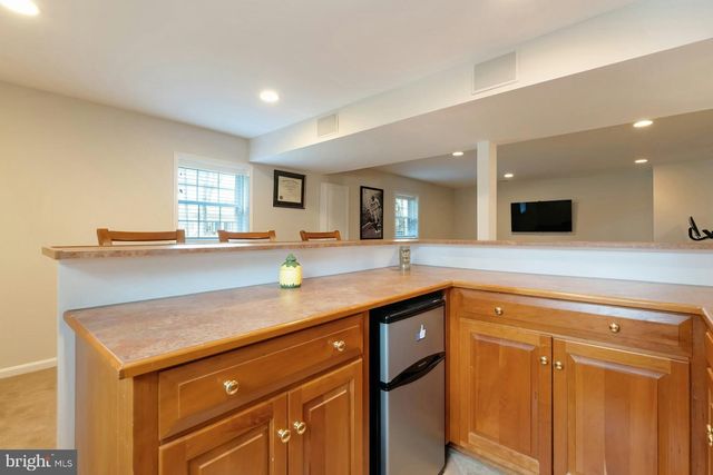 3281 DUTCH MILL CT, Oakton, VA 22124