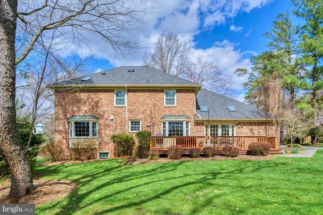 3281 DUTCH MILL CT, Oakton, VA 22124