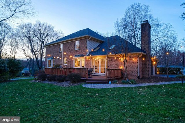 3281 DUTCH MILL CT, Oakton, VA 22124