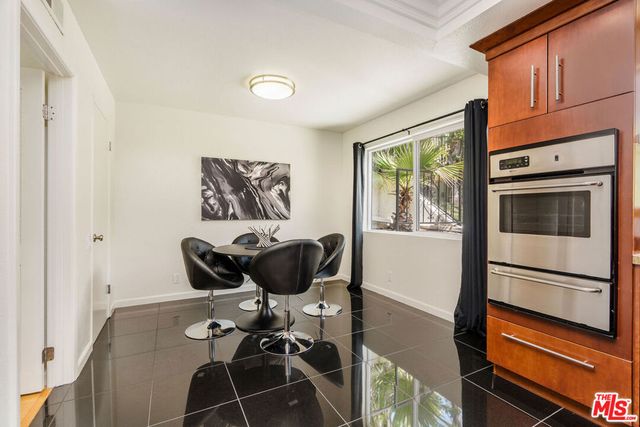 2041 Roscomare Road, Los Angeles, CA 90077