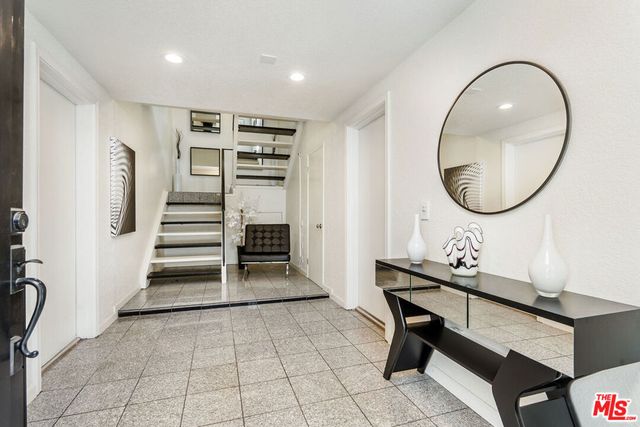 2041 Roscomare Road, Los Angeles, CA 90077