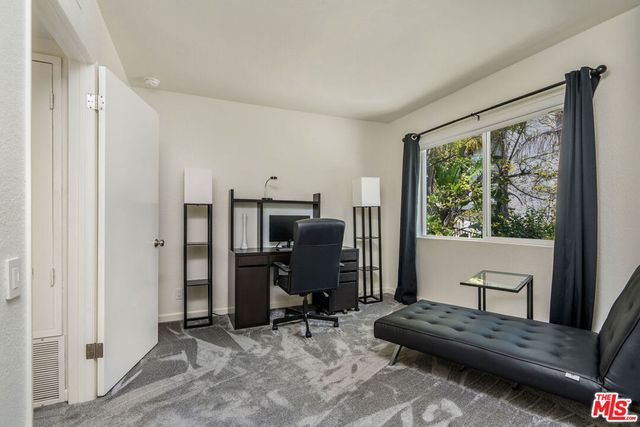 2041 Roscomare Road, Los Angeles, CA 90077