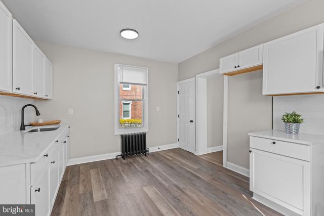 108 N 6TH AVE, Darby, PA 19023