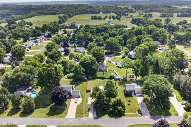 3110 Bronco Drive, Clinton, OH 44216