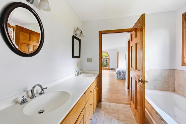 33 Isaac Lucas Circle, Dover, NH 03820