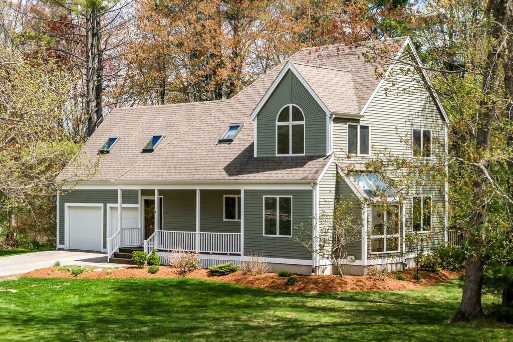 33 Isaac Lucas Circle, Dover, NH 03820