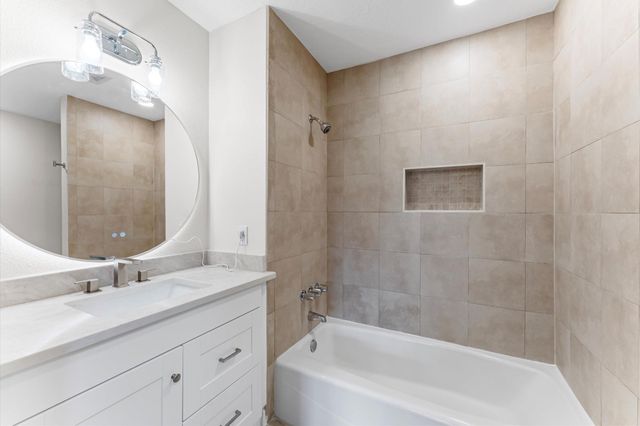 2126 Eagle Point Road, Crosby, TX 77532