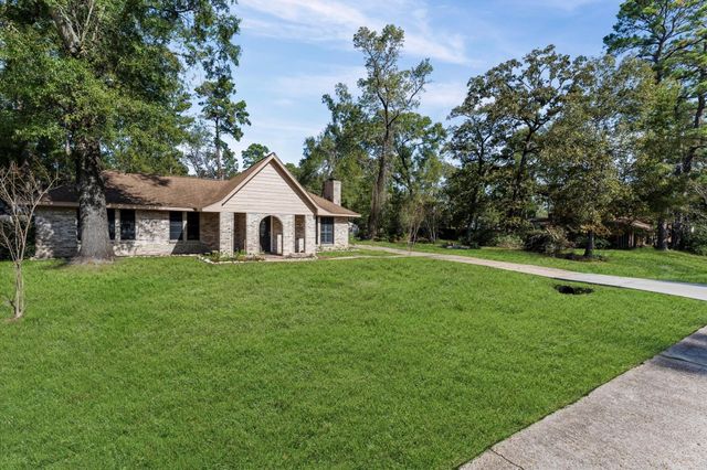 2126 Eagle Point Road, Crosby, TX 77532