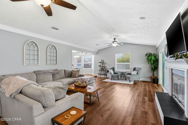 1805 Connecticut Avenue, Lynn Haven, FL 32444