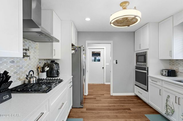 1805 Connecticut Avenue, Lynn Haven, FL 32444