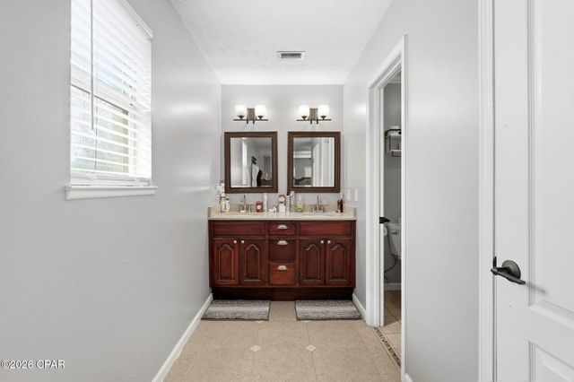 1805 Connecticut Avenue, Lynn Haven, FL 32444