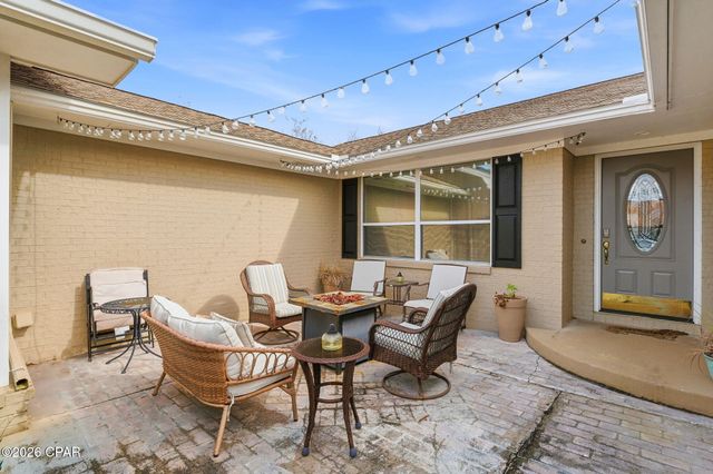 1805 Connecticut Avenue, Lynn Haven, FL 32444