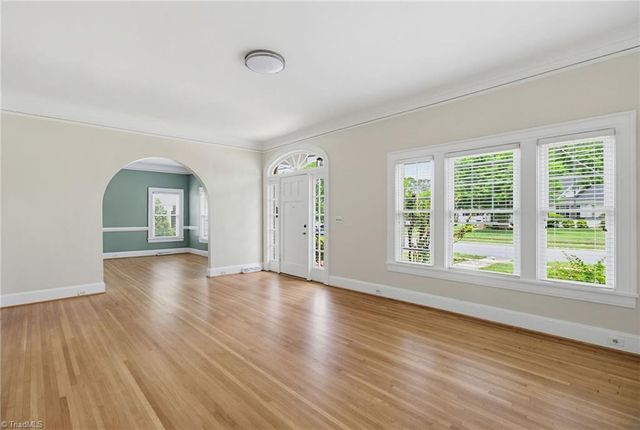 309 Hillcrest Drive, Lexington, NC 27292