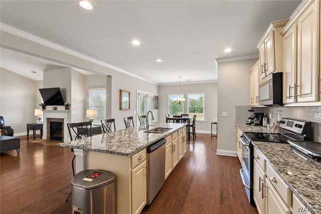 11856 Aspenwood, Moundville, AL 35474
