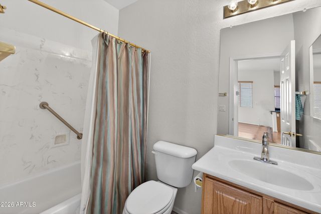 24611 S GOLFVIEW Drive, Sun Lakes, AZ 85248