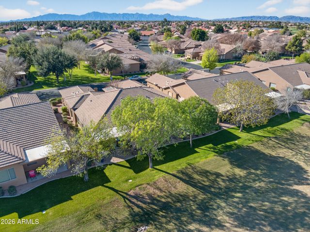 24611 S GOLFVIEW Drive, Sun Lakes, AZ 85248
