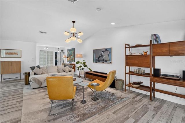 3282 TOBERO LANE, Sarasota, FL 34235