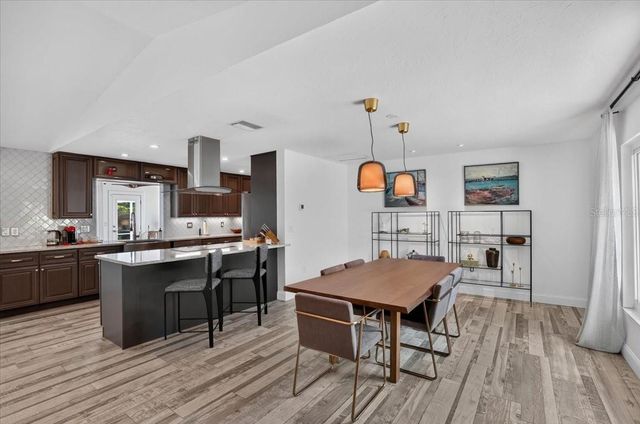 3282 TOBERO LANE, Sarasota, FL 34235