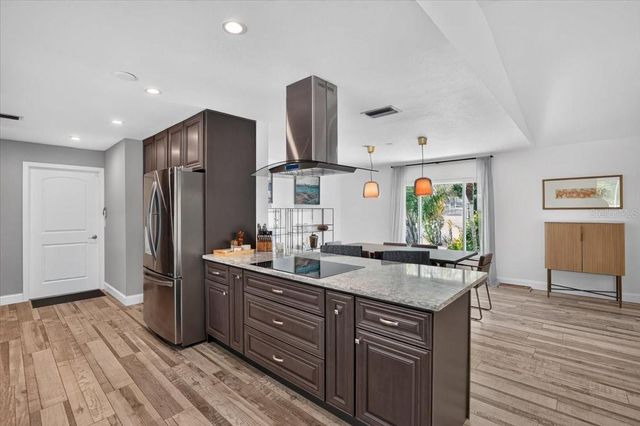 3282 TOBERO LANE, Sarasota, FL 34235