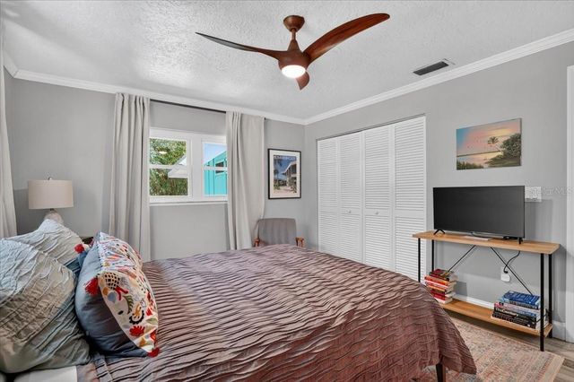 3282 TOBERO LANE, Sarasota, FL 34235