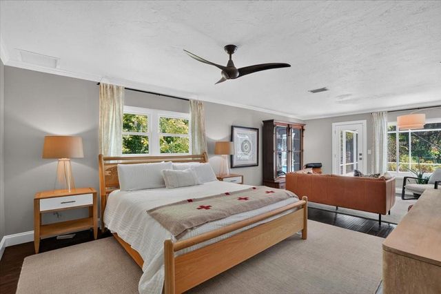 3282 TOBERO LANE, Sarasota, FL 34235