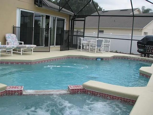 264 LOMA DEL SOL DRIVE, Davenport, FL 33896