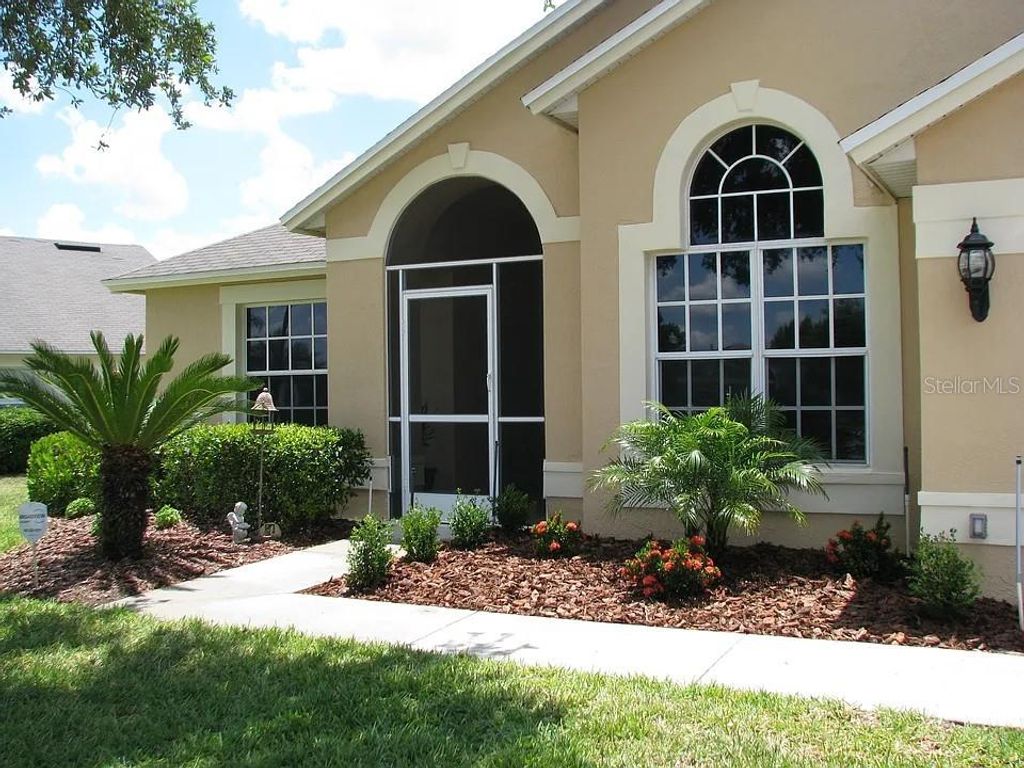 264 LOMA DEL SOL DRIVE, Davenport, FL 33896