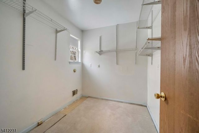 80 Lenape Trl, Washington Boro, NJ 07882