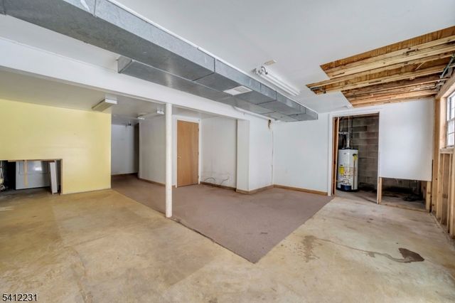 80 Lenape Trl, Washington Boro, NJ 07882