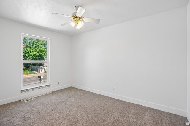 6383 S LAURITZEN DR, Taylorsville, UT 84129