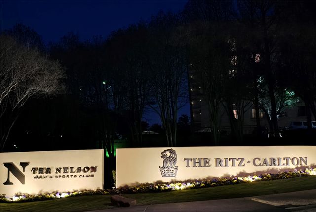 350 O Connor Ridge Boulevard 13, Irving, TX 75038