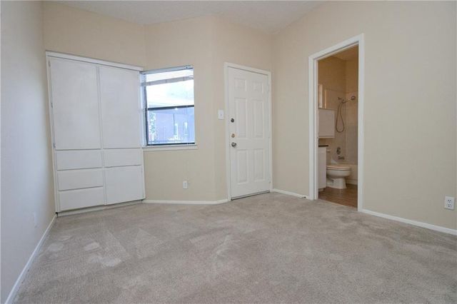 2818 Nueces ST 310, Austin, TX 78705