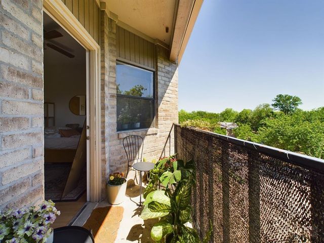 2818 Nueces ST 310, Austin, TX 78705