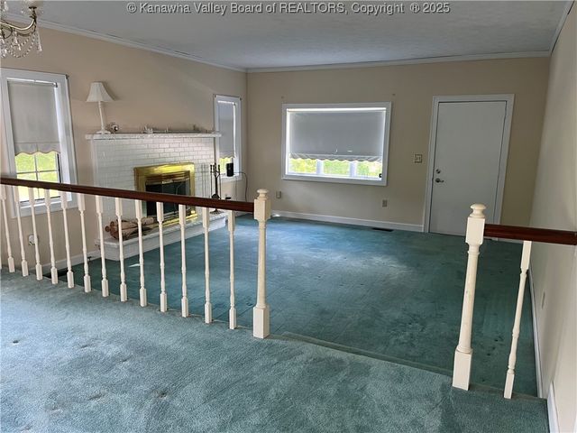 6888 Joes Creek Road, Comfort, WV 25049